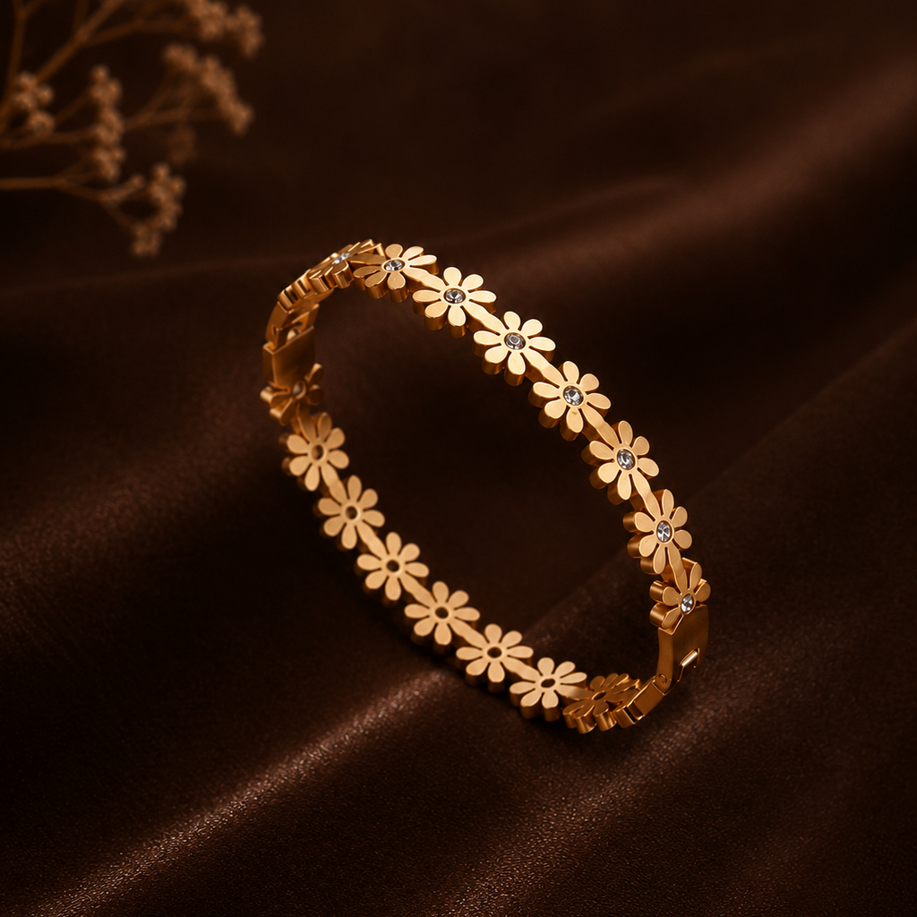 Daisy Chain Textured Bangle