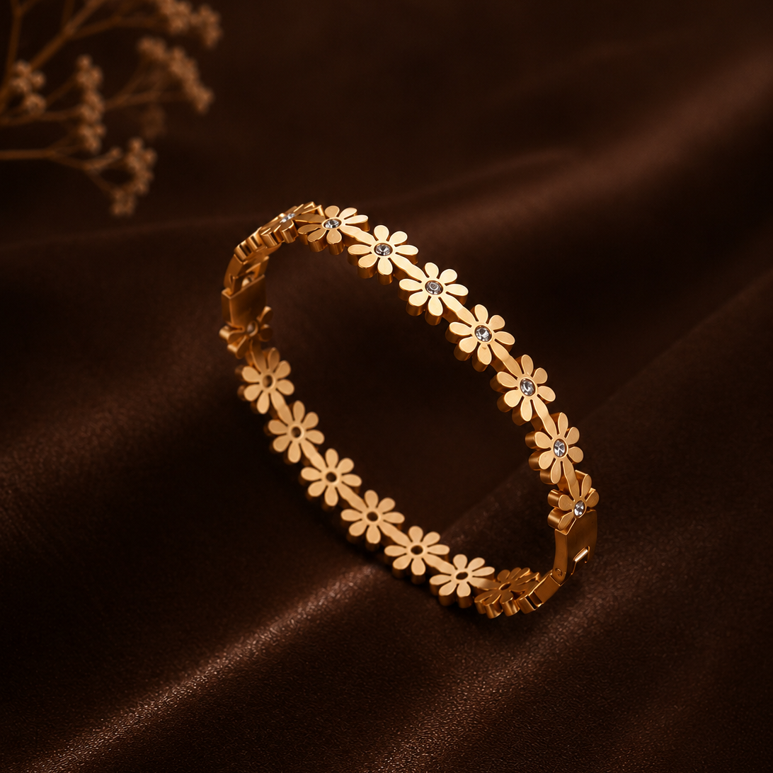 Daisy Chain Textured Bangle